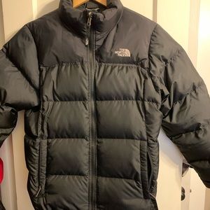 Girlls north face puffer jacket